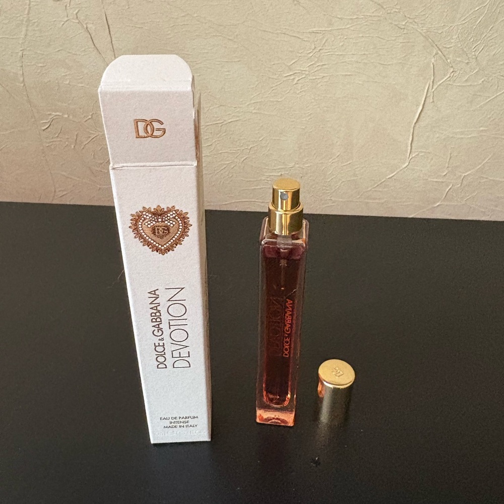Dolce & Gabbana Devotion intense Perfume travel - Picture 2 of 3